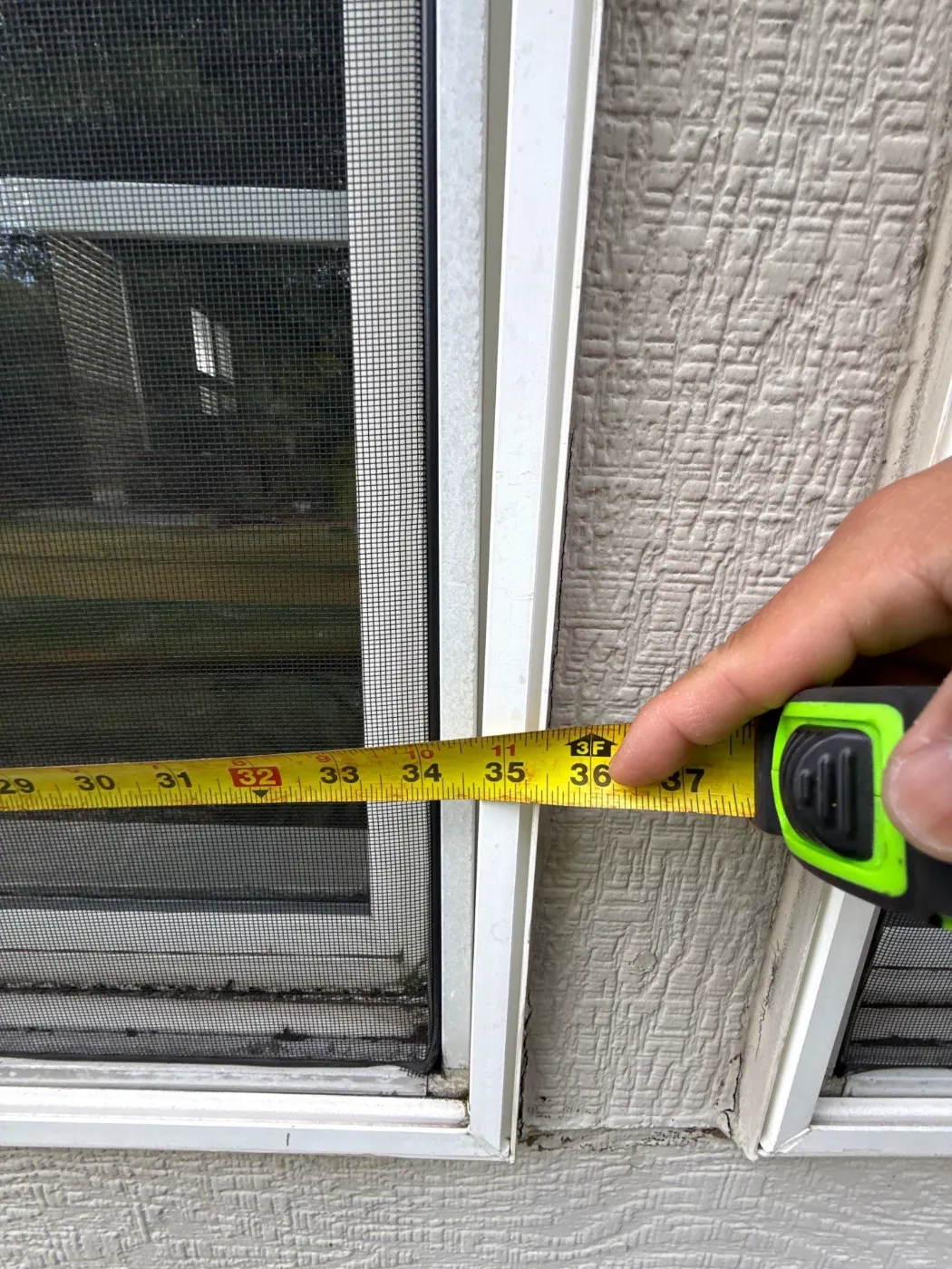 Window replacement documented in Ellettsville